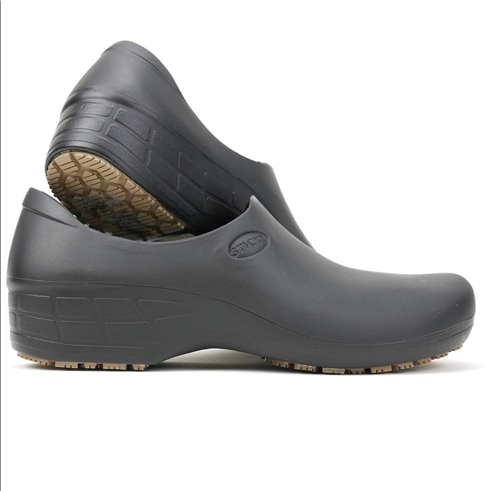 Sticky Waterproof Non-Slip Work Shoes